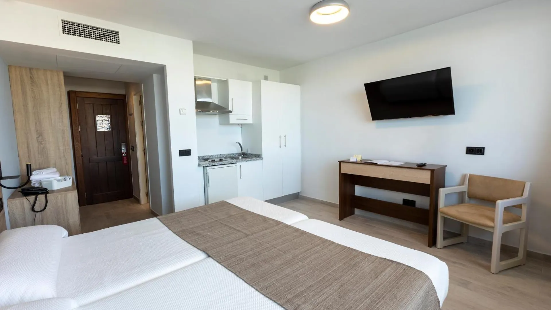Hotel Flamero Matalascanas 3*,  Spain